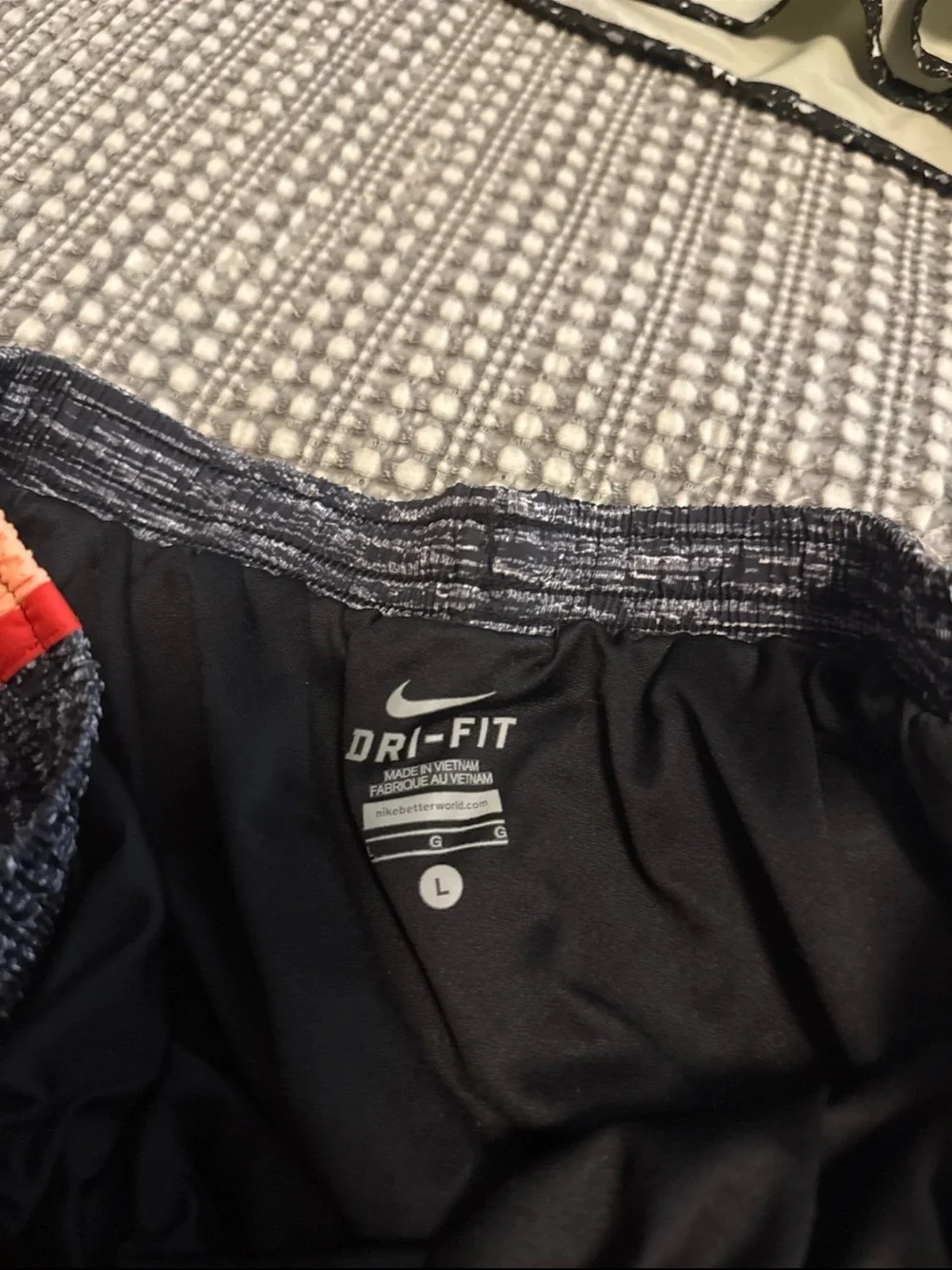 Bundle of 4 Nike women’s running shorts size Large LIKE NEW